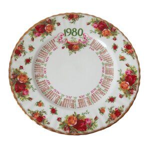 Vintage Royal Albert Old Country Roses Calendar Plate Bone China Plate 1980 Cale